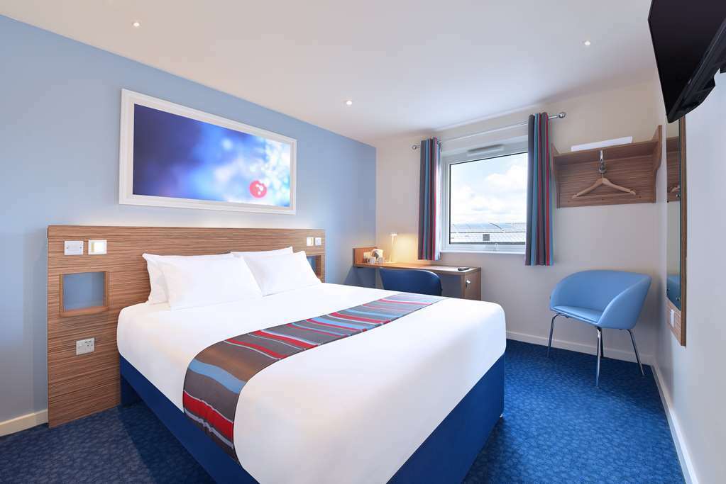 Travelodge Swindon Central Bilik gambar