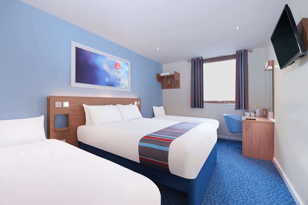 Travelodge Swindon Central Bilik gambar